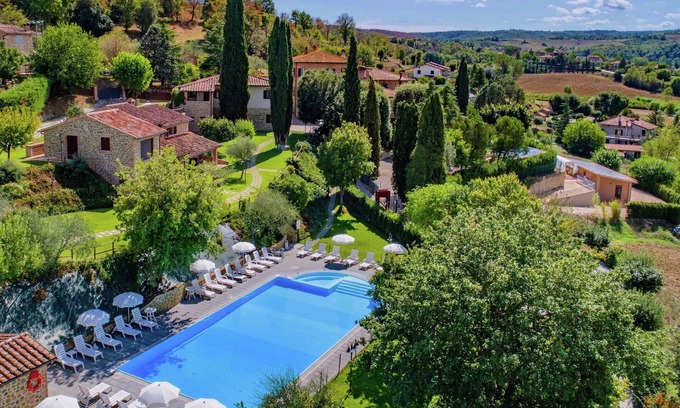 Popoltaio-Schiacciato Other | Villa in Città della Pieve near Lake