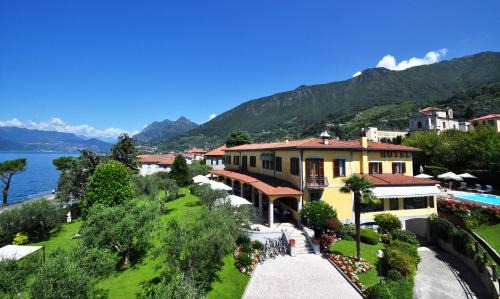 Sale Marasino Hotel | Villa Kinzica