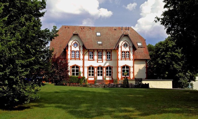 Pasewalk Hotel | Villa Knobelsdorff