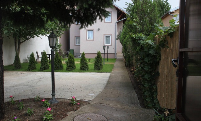 Novi Beograd House | Villa My Garden, Belgrade, Serbia