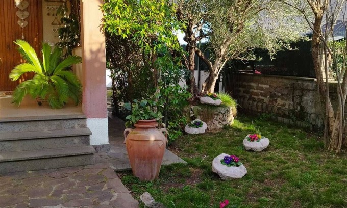 Fabrica di Roma Villa | Villa Pampaloni
