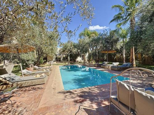 Aghouatim Bed & Breakfast | VILLA PASCHMINA PISCINE CHAUFFEE