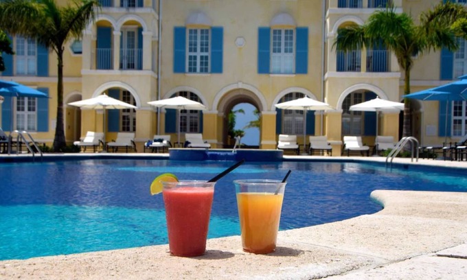Grace Bay Condo | Villa Renaissance Unit 501 1BR Pool/Garden
