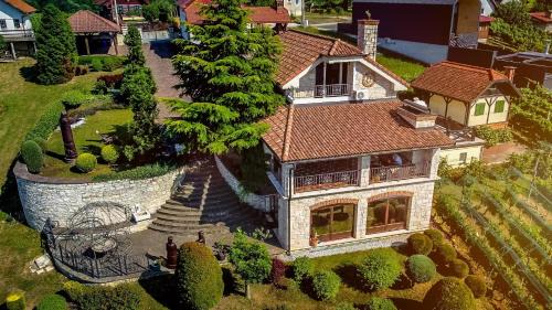 Sveti Ilija Villa | Villa Toscana with jacuzzy
