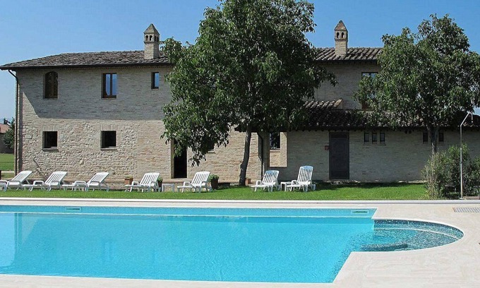 Santa Maria degli Angeli Villa | Villa Verde Luna: A characteristic and welcoming two-story age-old farm house surrounded by the greenery, with Free WI-FI.