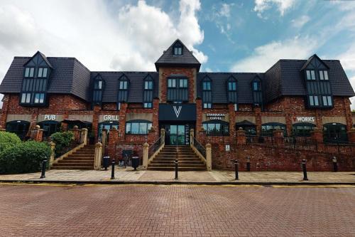 Warrington Hotel | Village Hotel Warrington