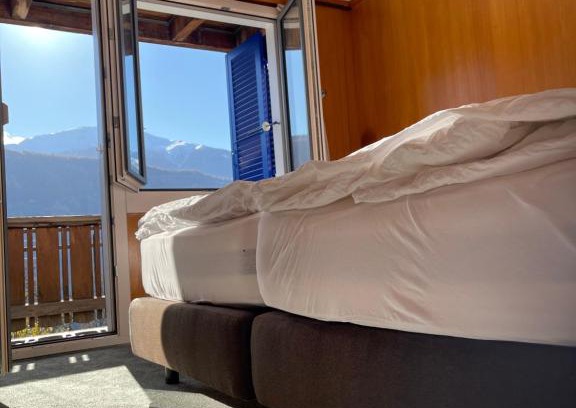 Ausserberg Cabin | VISPERBLICK 24-7 Parkplatz und Frühstück inkl