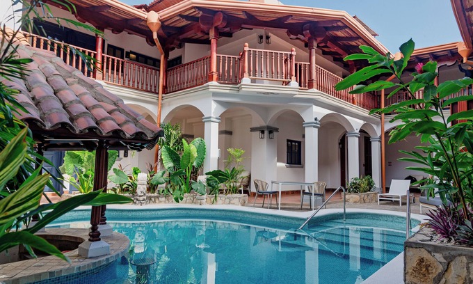 Granada Hotel | voco Lake Nicaragua Granada by IHG