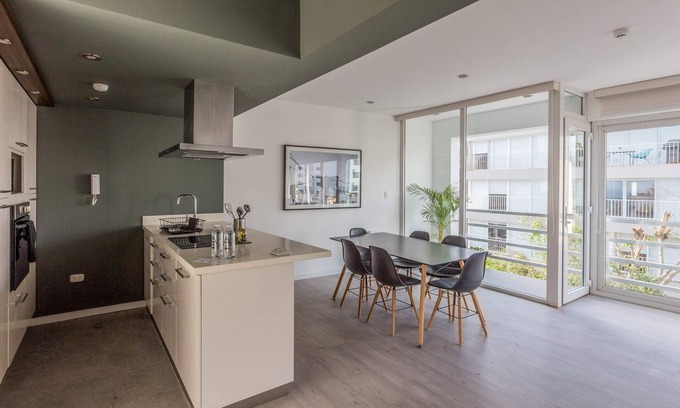 Reducto Apartment | w*| Stylish 2BR with balcony Near Larcomar