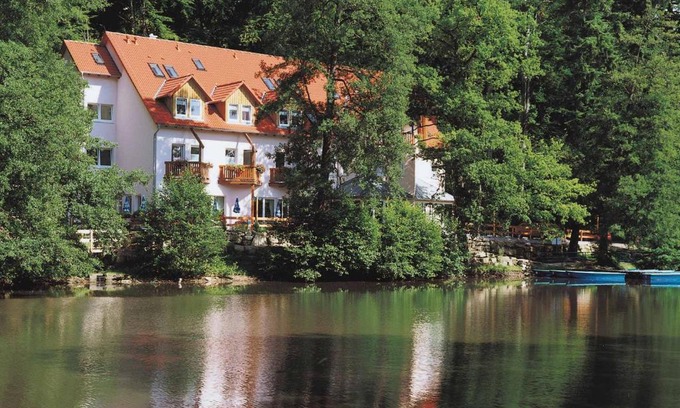 Schleusingen Hotel | WAGNERS Seehotel Schleusingen