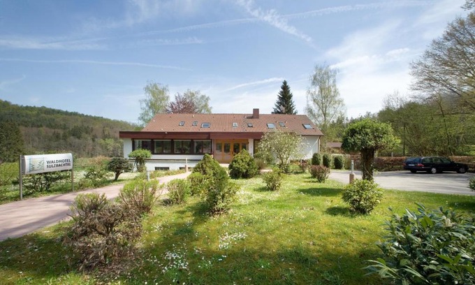 Schoenaich Hotel | Waldhotel Sulzbachtal
