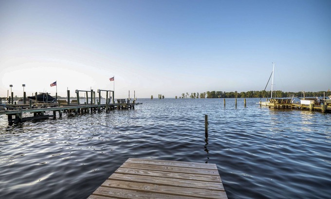 Edenton Cottage | Waterfront Edenton Bay Cottage - Walk to Dtwn
