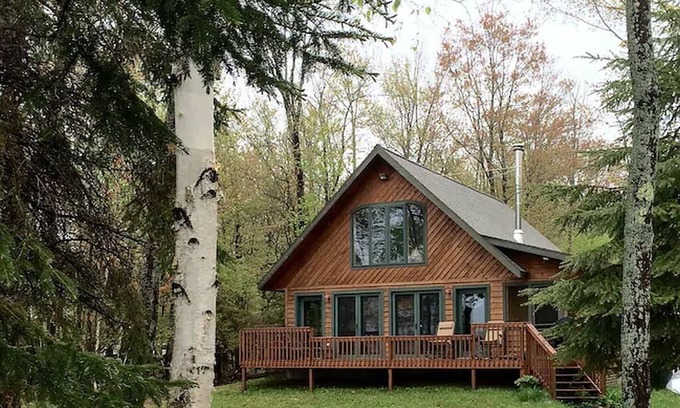 Sault Ste. Marie Cabin | Waterfront Sugar Island Cabin! Freighters, Fishing.