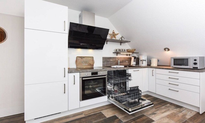 Neuharlingersiel Boat Rental | Wattwürmchen Comfortable holiday residence