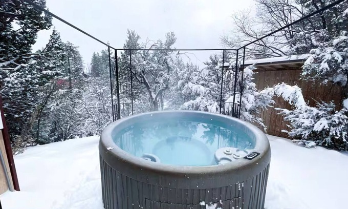 Fawnskin Cabin | Welcome to Malu! Hot Tub + Great Views!