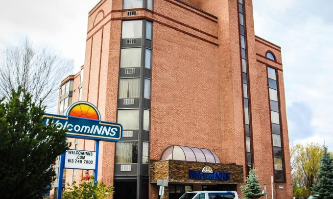 Cummings Hotel | WelcomINNS Ottawa