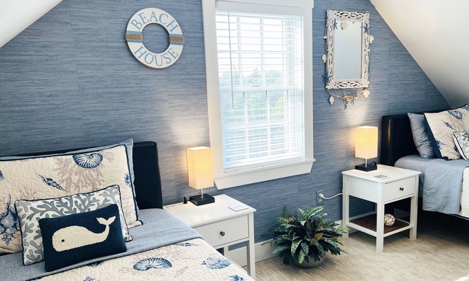 Nantucket House | Whaler's Inn