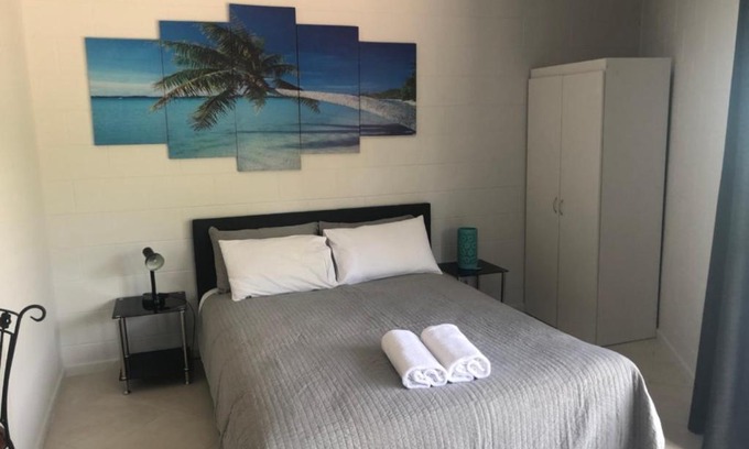 Cannonvale Apartment | Whitsunday Waterfront Unit 15