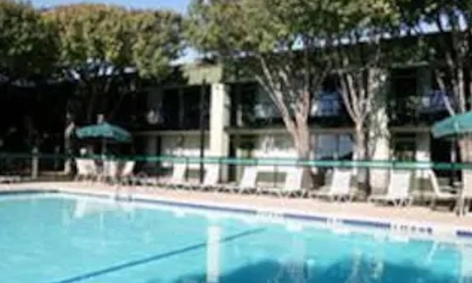 Abilene Hotel | Whitten Inn University