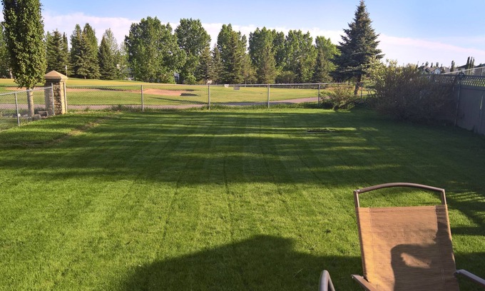 West Edmonton House | Whole house In Golf Course By Henday/Whitemud, Near Acheson-Long Stay Discount!n
