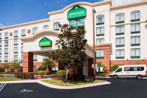 Airport North Hotel | Wingate By Wyndham - Orlando International Airport- Free Hot Breakfast