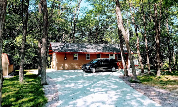 Lake Delton Cabin | Wisconsin Dells Cabin in the Woods