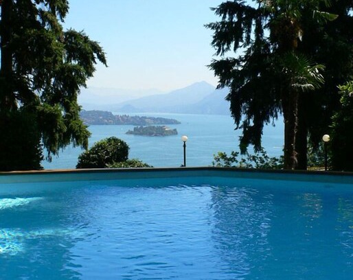 Carciano Apartment | Wonderful apartment in a renowned art nouveau villa with pool and dream view
