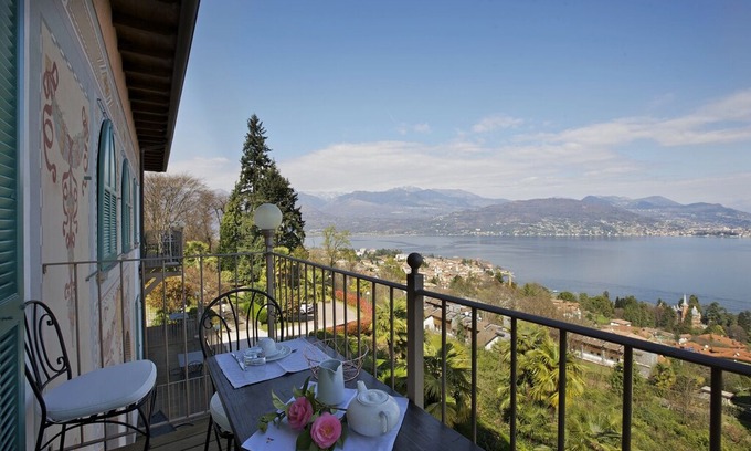 Carciano Apartment | Wonderful apartment in a renowned art nouveau villa with pool and dream view