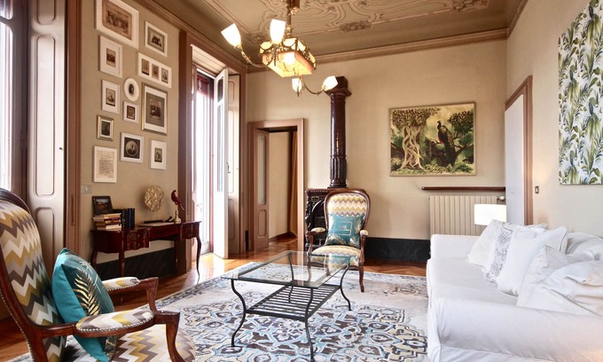 Viconago Villa | WONDERFUL OLD VILLA, WITH SPECTACULAR VIEW OF LAKE LUGANO.