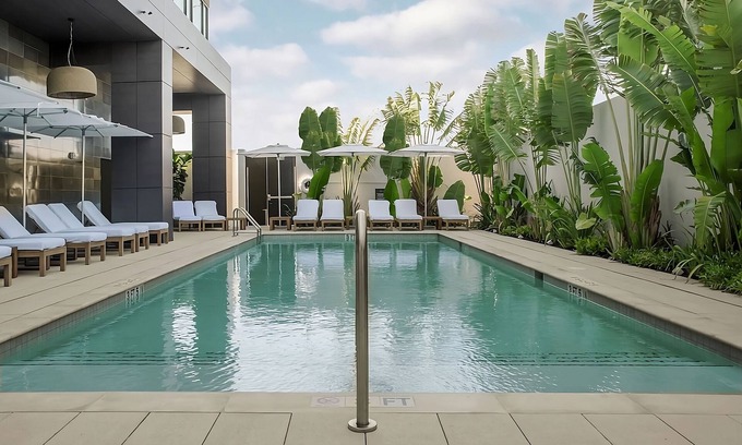 Florida Central Atlantic Coast Hotel | Wonderful Trip to Orlando! Outdoor Pool, Shuttle Service, Onsite Parking!