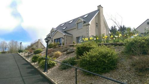 Letterkenny Bed & Breakfast | Woodview Bed & Breakfast.