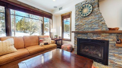 Woodwinds House | Woodwinds #1271 townhouse