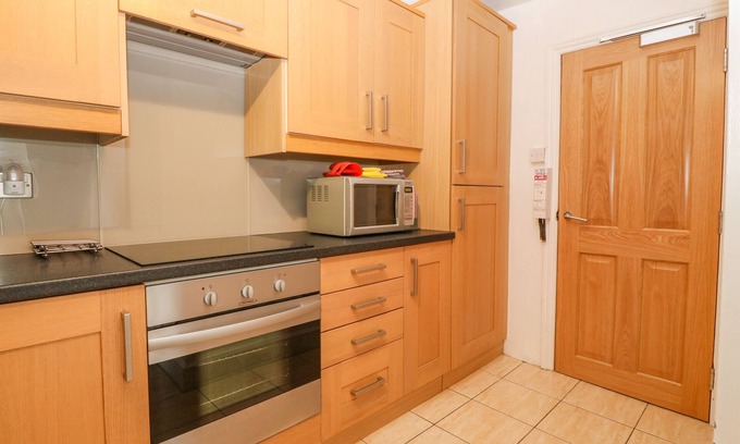 Criccieth Cottage | Y Castell Apartment 3