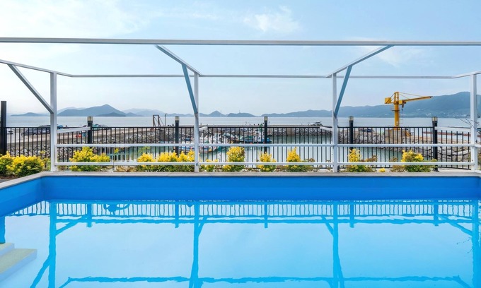 Hwajeong House | Yeosu Wayo Ocean View Pension