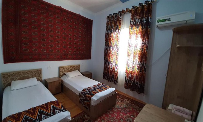 Itchan Kala House | "YOQUT HOUSE" guest house in the centre of ancient city