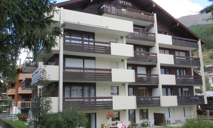 Zermatt Apartment | Zermatt! Appartement très confortable avec vue, situation centrale