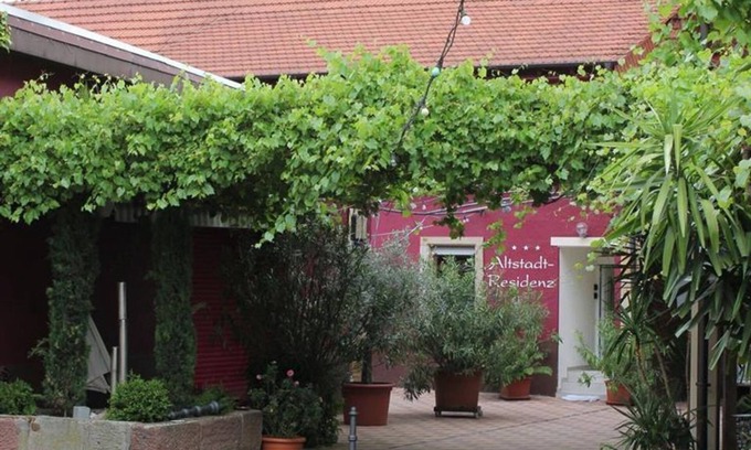 Wachenheim an der Weinstrasse Bed & Breakfast | Zimmer5 - Altstadt-residenz