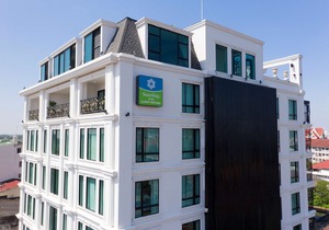 SureStay Hotel by Best Western Vientiane