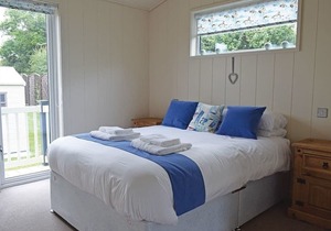 2 bedroom accommodation in Lowestoft