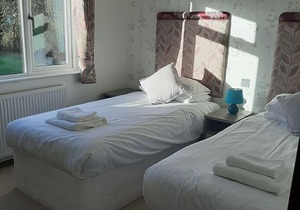 2 bedroom accommodation in Lowestoft