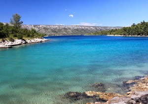 Two bedroom apartment near beach Cove Karkavac - Šćedro, Hvar (A-8801-d)