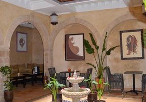 Hotel Riad Benatar