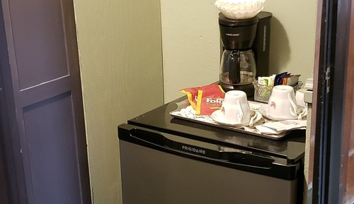 Economy Double Room, Private Bathroom (Williams Room)