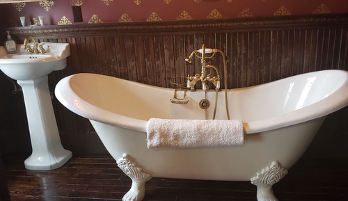 Standard Double Room, Private Bathroom (Georgia Lee Boudoir)