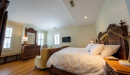 Traditional Room