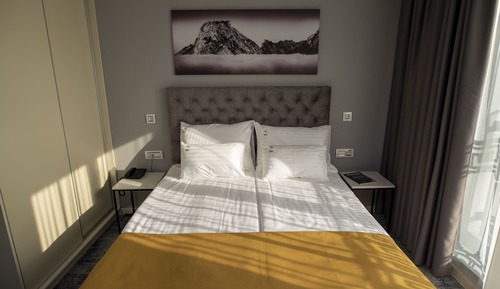 Family Suite, 1 Bedroom, Non Smoking, City View