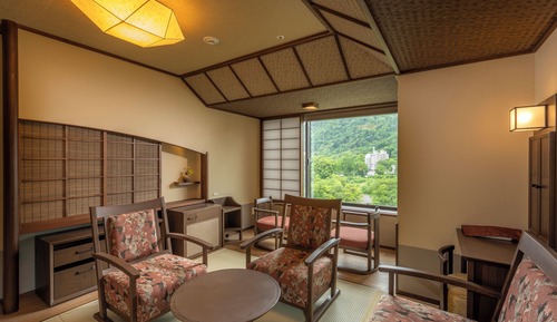 Quadruple Room 49sq, Non Smoking, Canyon side, with Hot Spring Bath