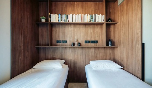 Standard Twin Room