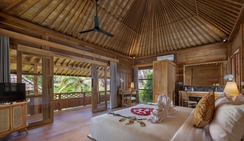 Traditional Suite