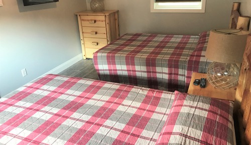 Deluxe Suite, 1 Bedroom, Partial Lake View, Ground Floor